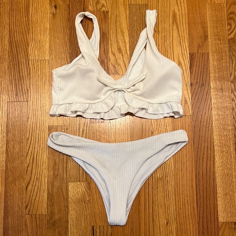 NEW w/o tags bathing suit!!! NEVER WORN